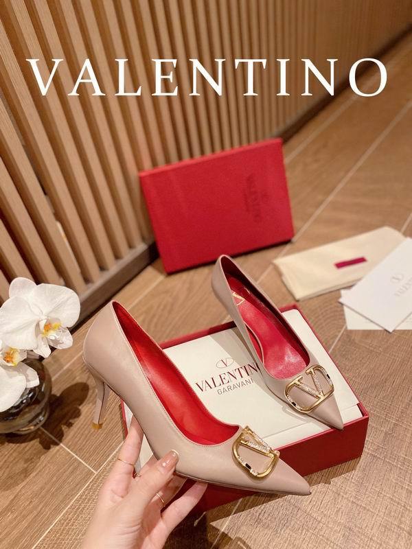 Valentino Women's Shoes 622